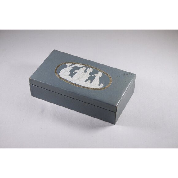 Vintage Mary Grey Hosiery box, Deluxe craft Chicago 3 graces cameo lingerie - Picture 2 of 10